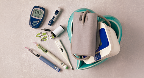 الكسوة الشتوية للأسر المحتاجة